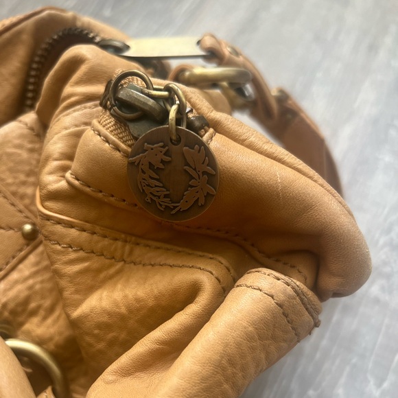 Cynthia Rowley mini duffel bag in butter cream - Picture 3 of 4